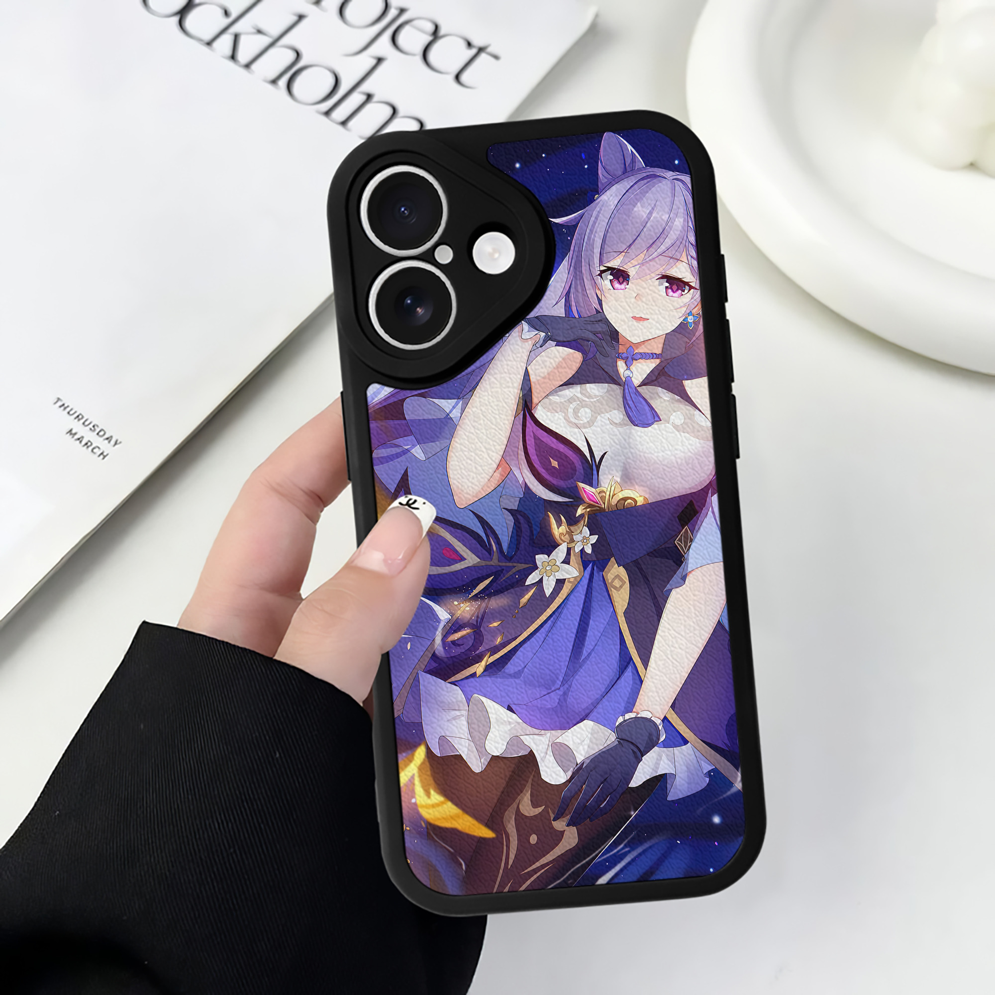 げんし神 genshin 【iPhone 16シリーズ対応】シリコンスマホケース（レザー調） 材質：シリコン